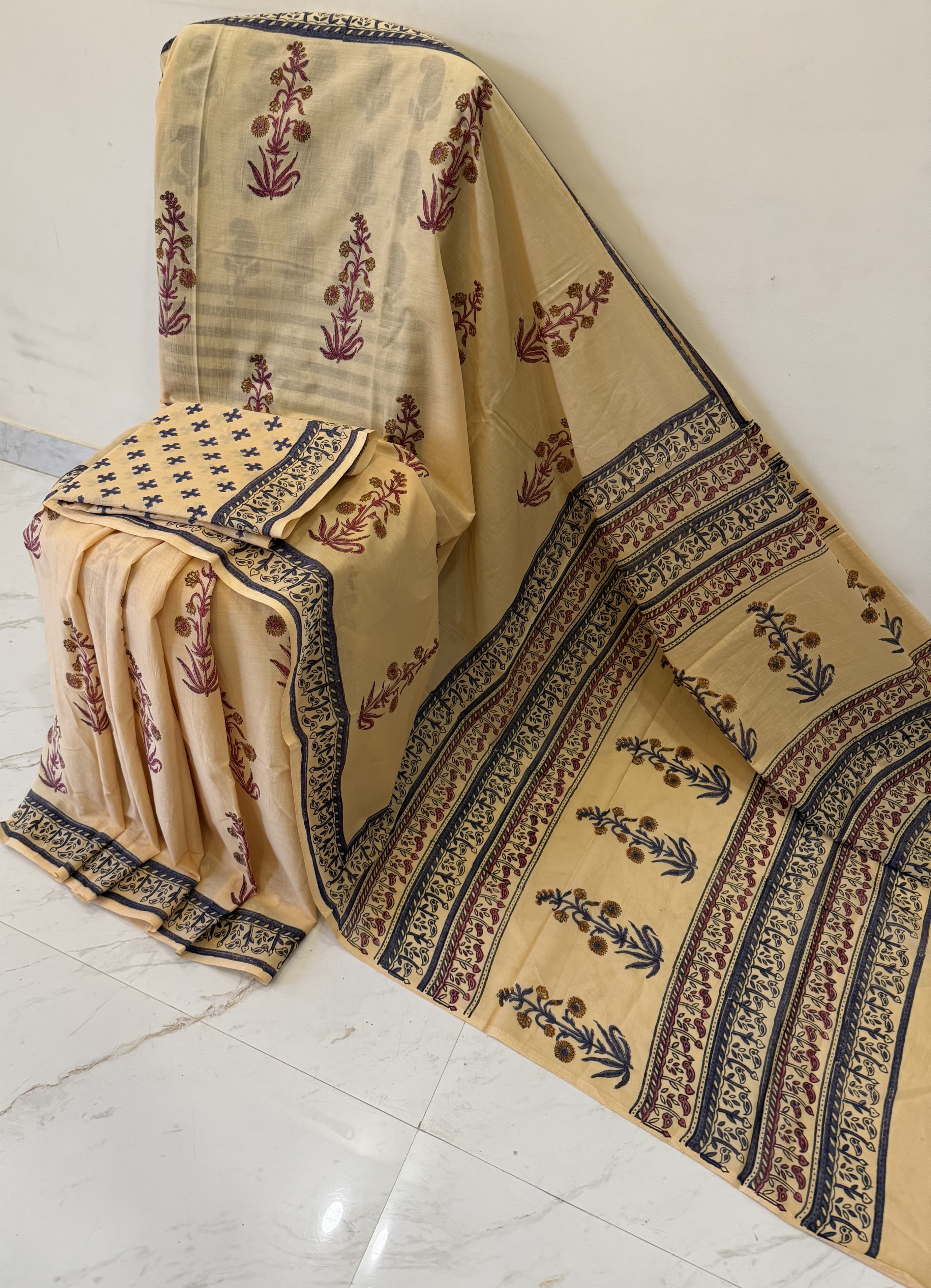 Cotton mulmul handblock printed saree wholesale in cream Ajrakh design